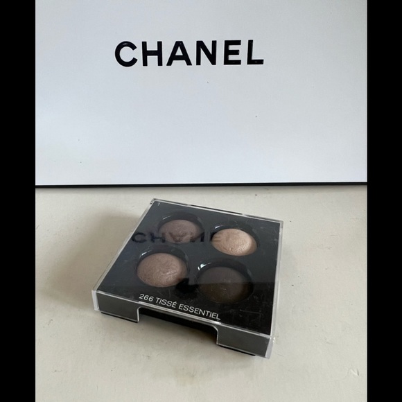Other - Chanel # 266 tisse essentials quad les 4 ombres made in France new⭐️